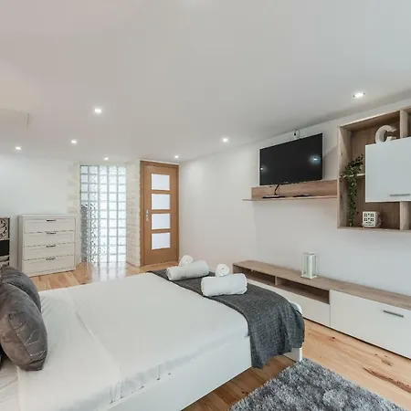 Guest house Guestready- Marys Den 3*